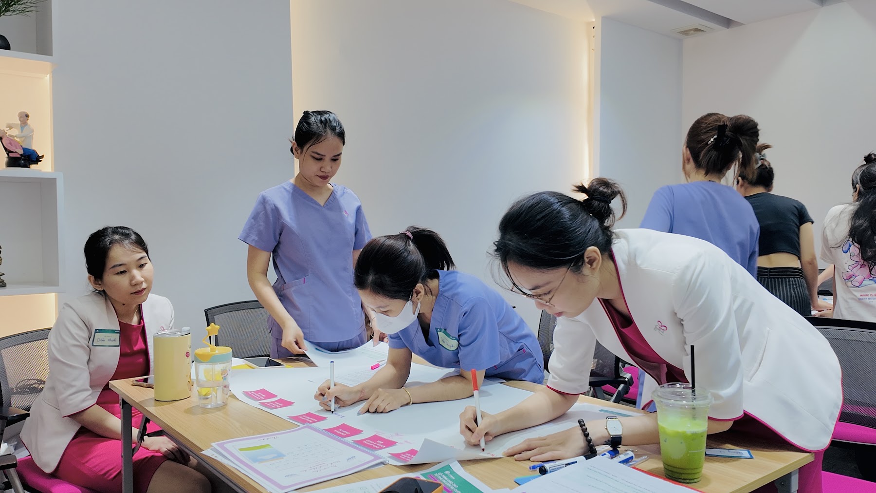 Lớp học Xử lý từ chối mua hàng hiệu quả – HT Training