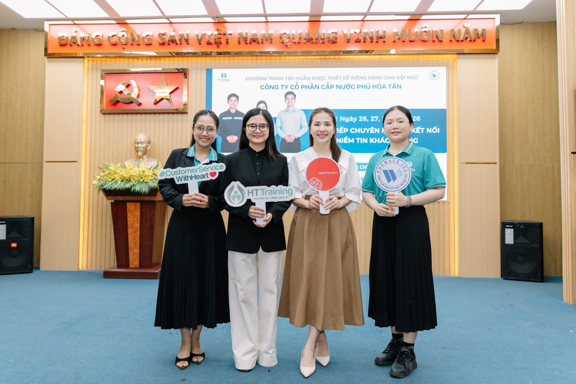 Đội ngũ HT Training và Phú Hòa Tân