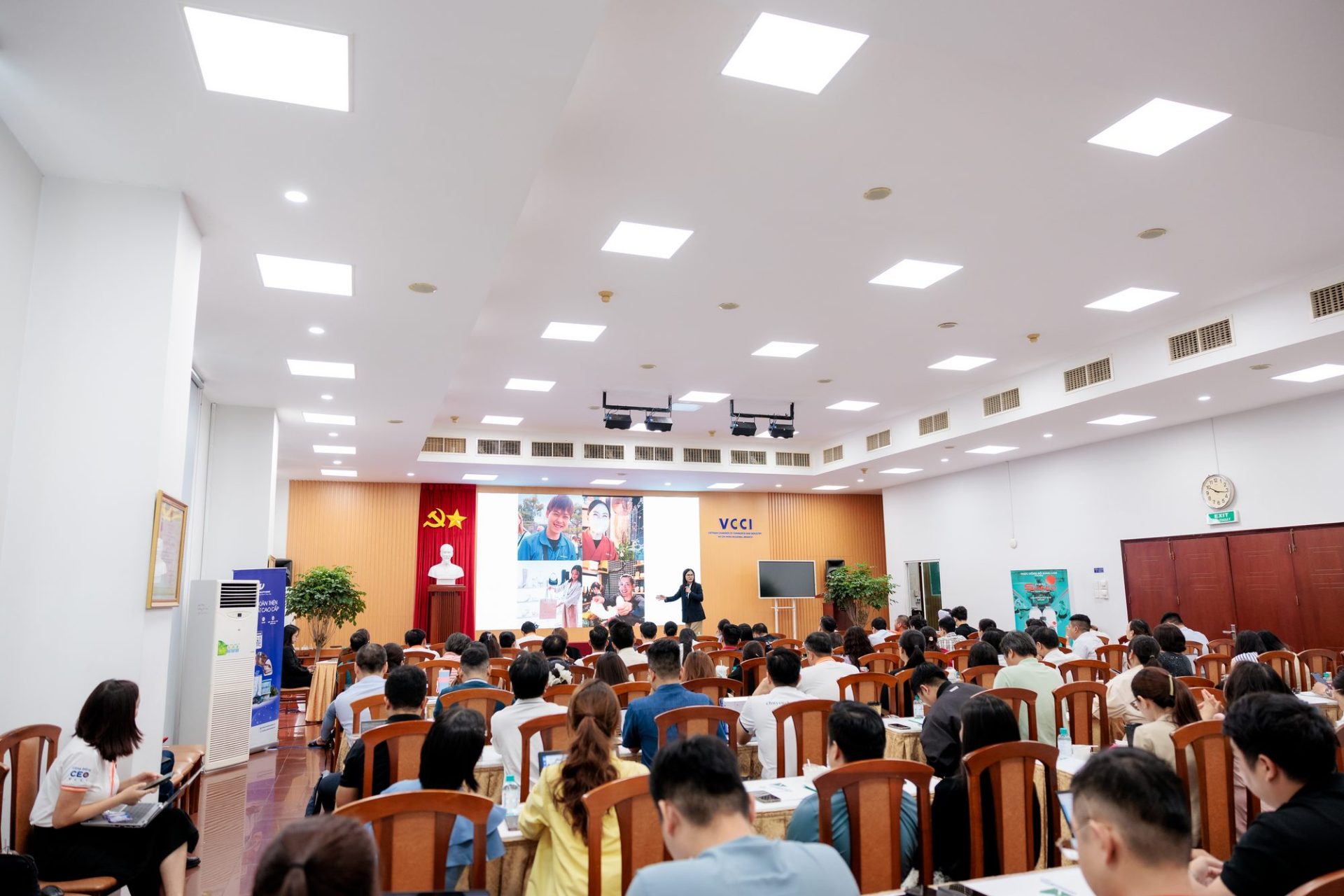 Chuyên đề Omotenashi – Nghệ thuật thấu cảm và sự tinh tế trong trải nghiệm khách hàng tại VCCI CEO 2026 – HT Training